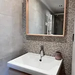 Ferienhaus Domaine De Hurlevent - 10 Personnes - Le Refuge